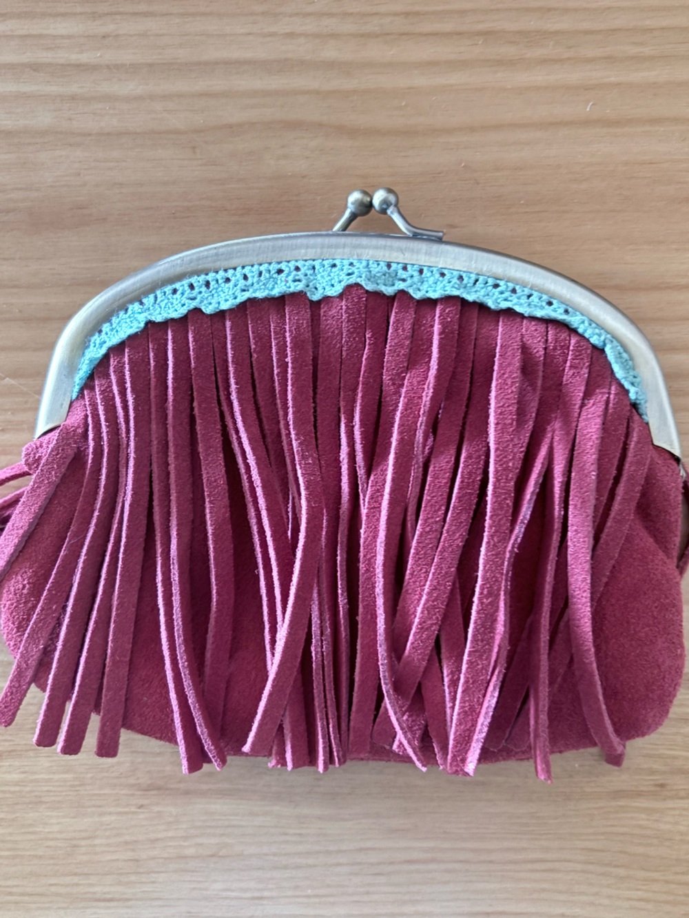 Fringed Suede XL coin purse Berry with Turquoise Trim